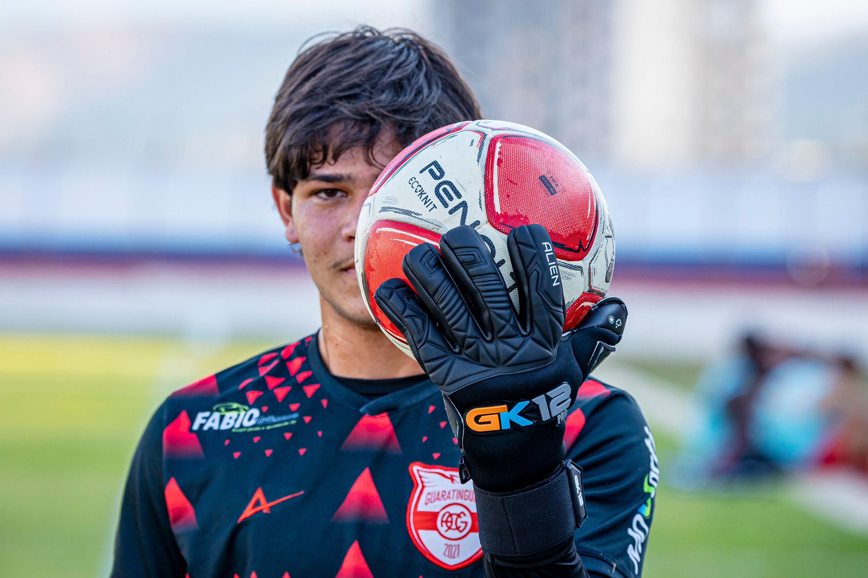 Luiz Otavio - @otavio_gk