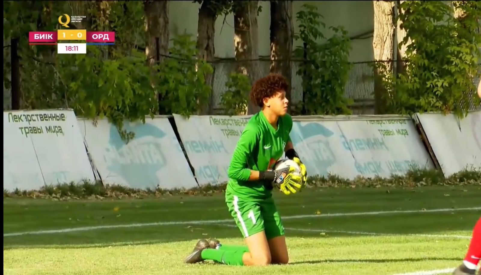 NIELE TENORIO -  @nieletenorio_12_